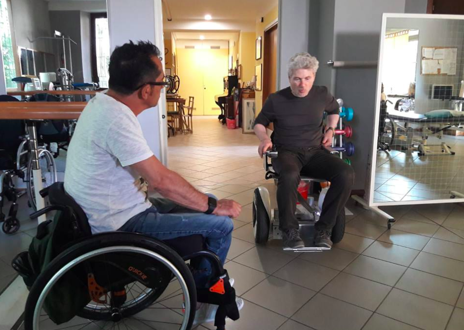Seat Way, la carrozzina ultraleggera che si guida con il busto.